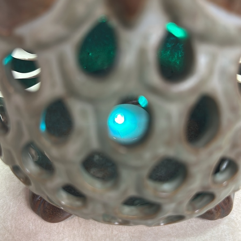Ceramic Owl Battery Tea Light Green/Brown - Picture 5 of 5
